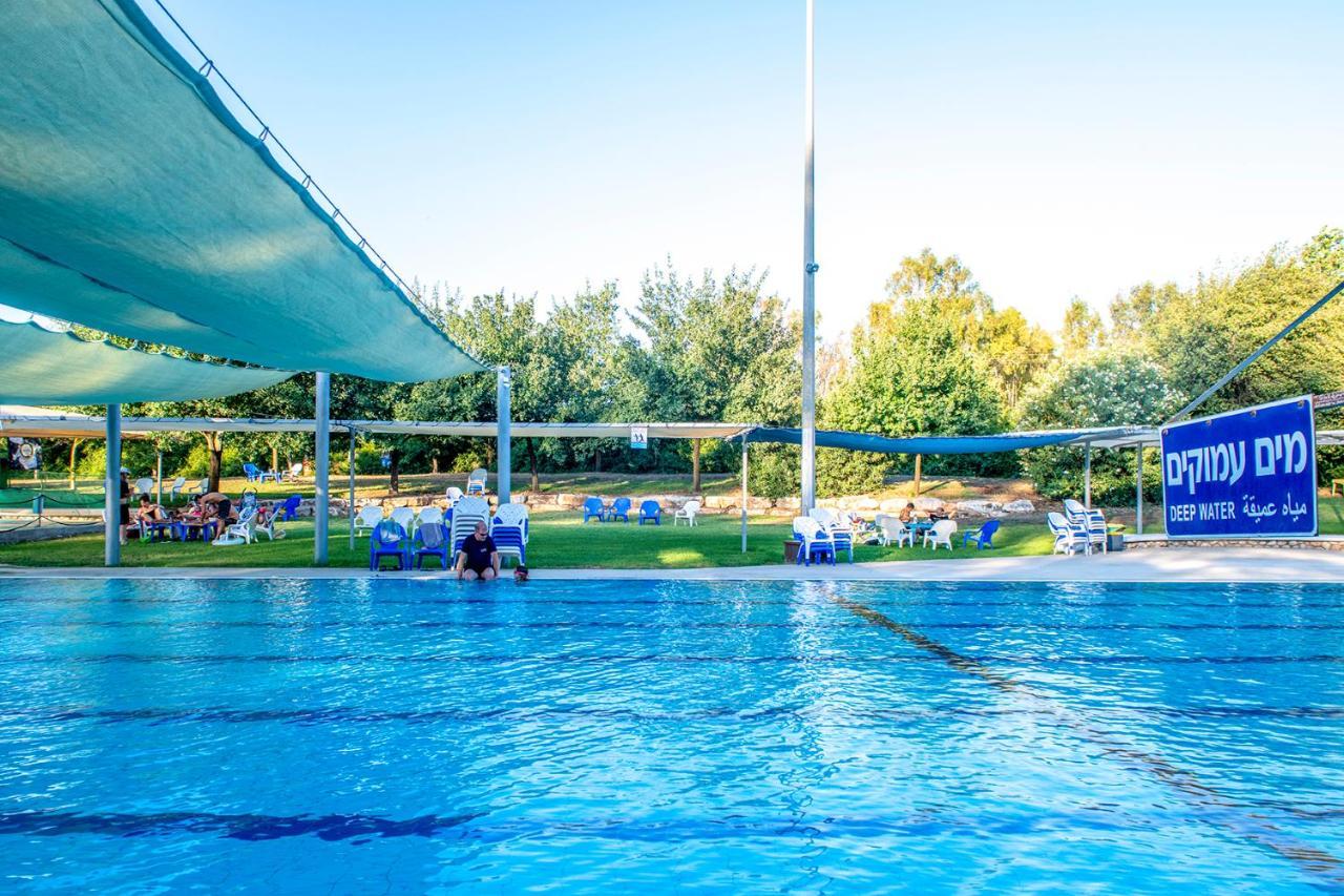 כפר הנופש קיבוץ גדות Kibbutz Gadot Galilean Resort Exterior foto